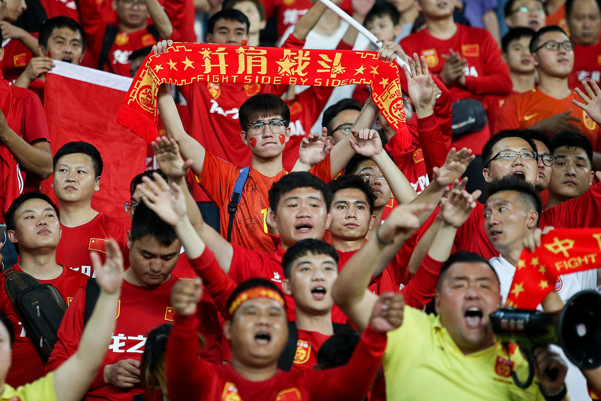 手握胜机:球队优势明显力争取得比赛胜利 手握胜机:球队优势明显力争取得比赛胜利