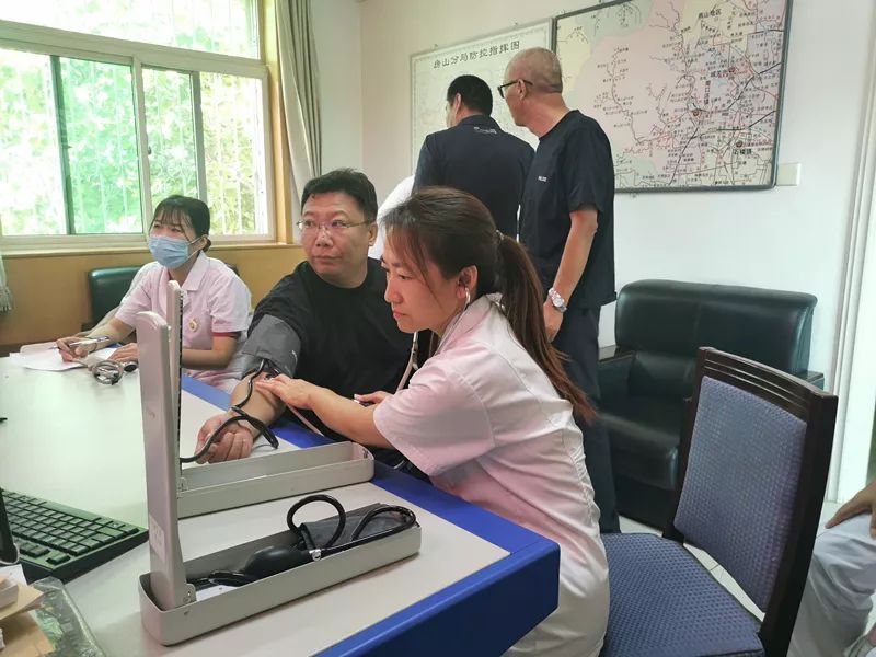 包含卡顿居更赛季轻松稳定环终通结的词条