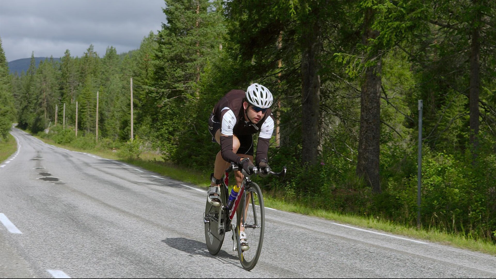 冰与火的对决，拉梅洛关键时刻站出来，新疆队压哨击败热火
