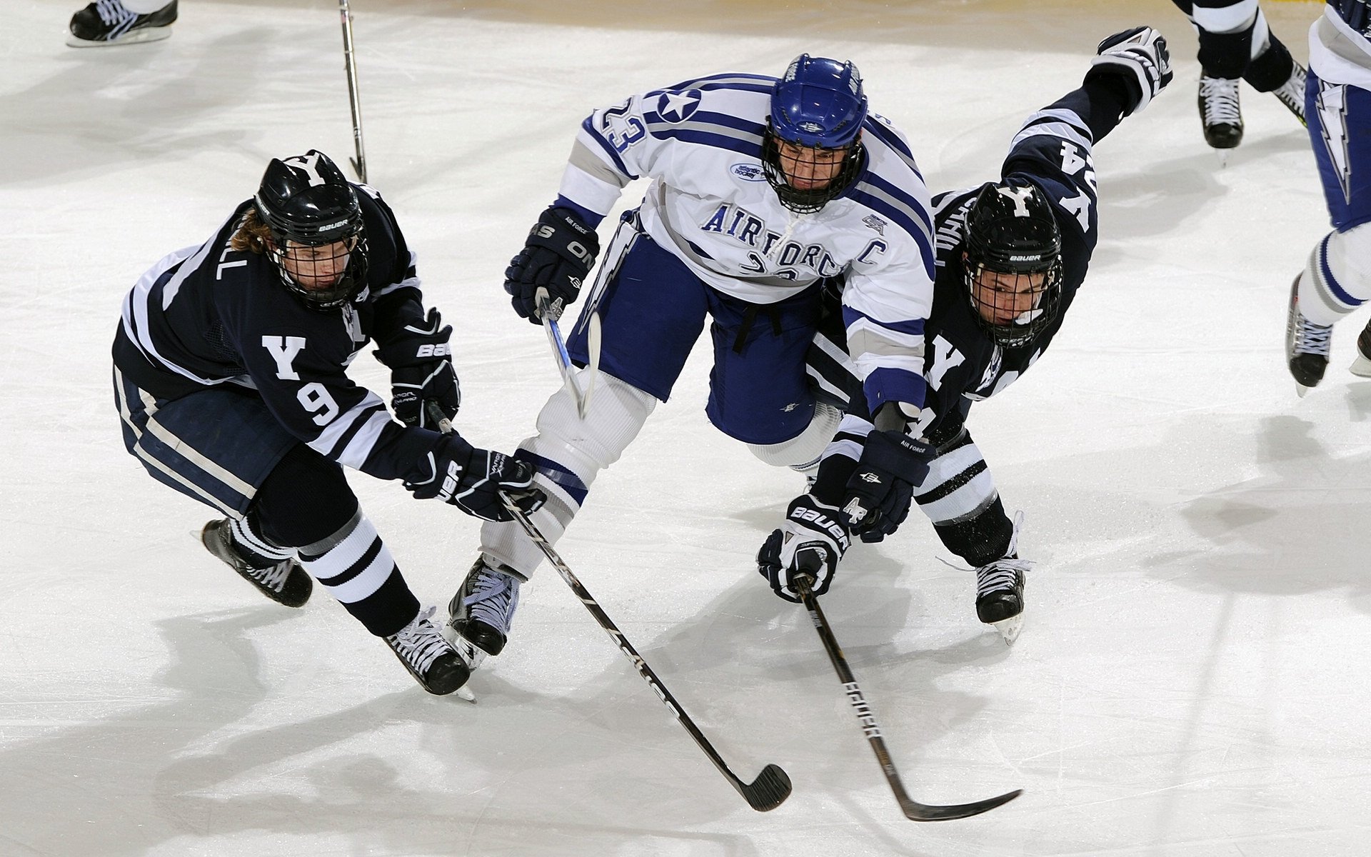 逆袭的咆哮，灰熊掀翻公牛，季后赛新秩序的信号？