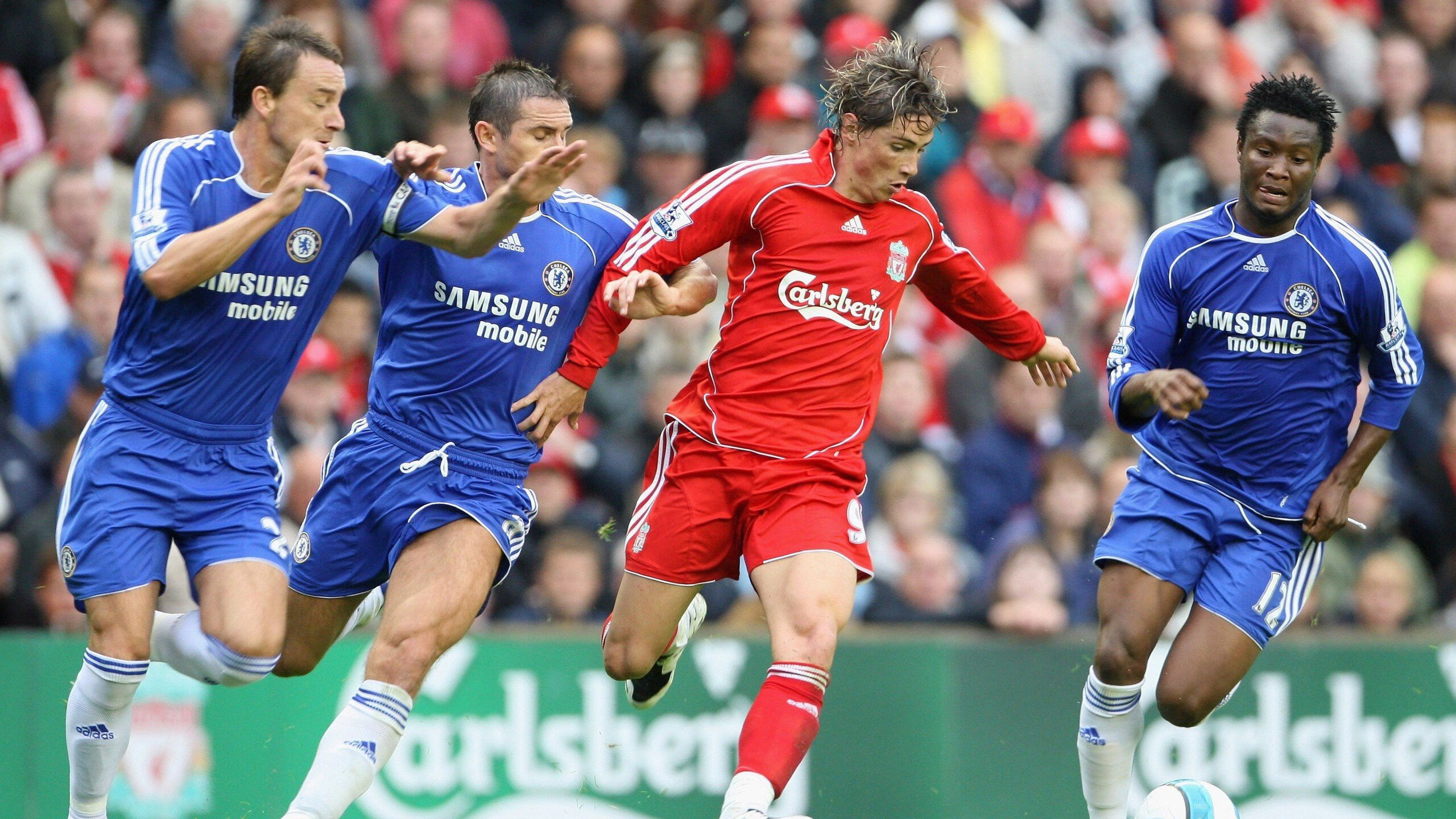 英超争冠之夜，C罗压力下完成爆发